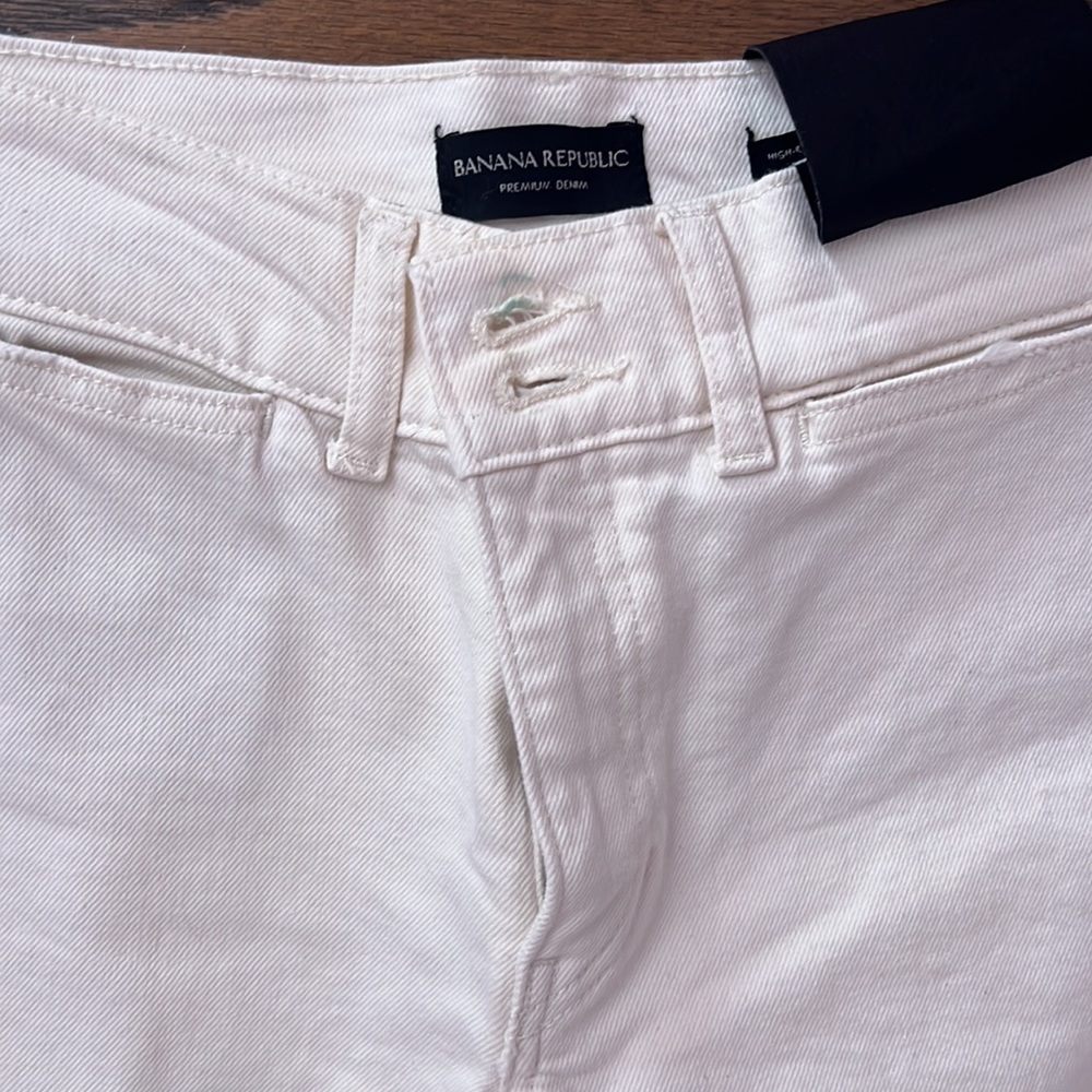 Banana Republic high rise jean. - Picture 6 of 10
